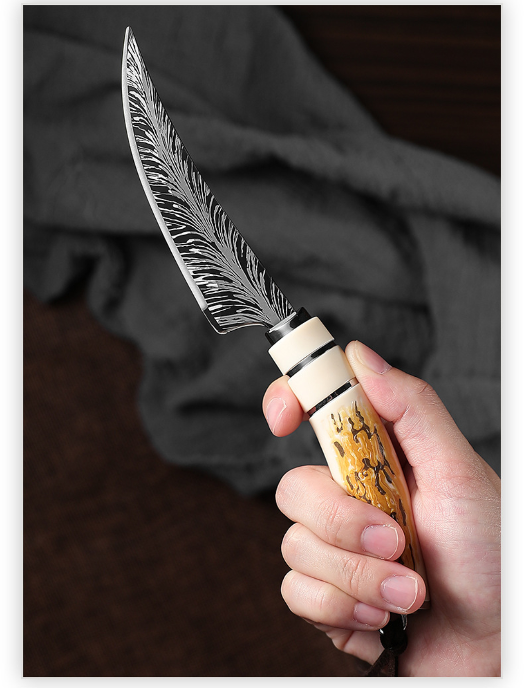 Coltello Disossatore Curvo