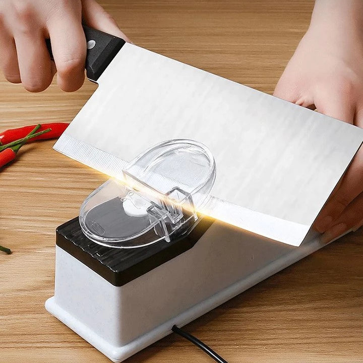 (Promozione: sconto del 30%) Affilacoltelli elettrico